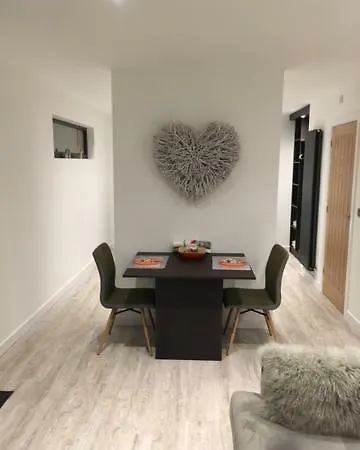 Apartmán Parkknott Retreat Luxury With Private Hot Tub